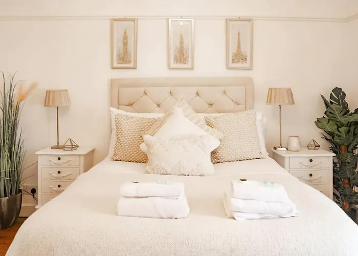 No22 Chester Racecourse Townhouse