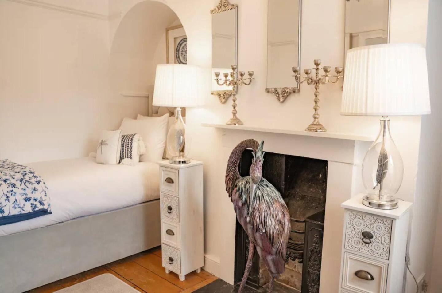 No22 Racecourse Townhouse *
